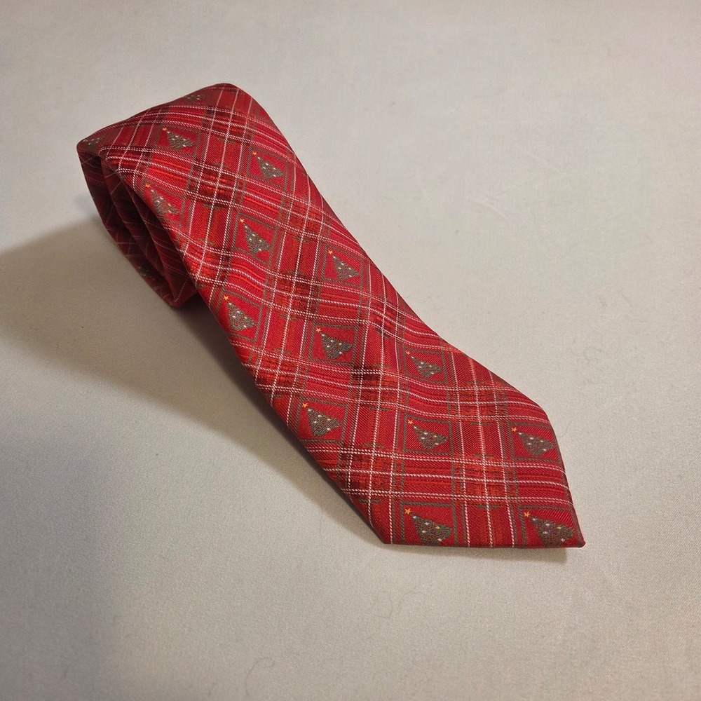 Holiday Traditions Hallmark Red Plaid Christmas Tree Mens Silk Blend Necktie Tie